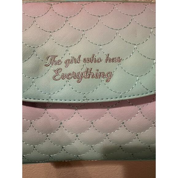 NWOT Loungefly Little Mermaid Ombre Scales Shell Handle Crossbody - Picture 2 of 7